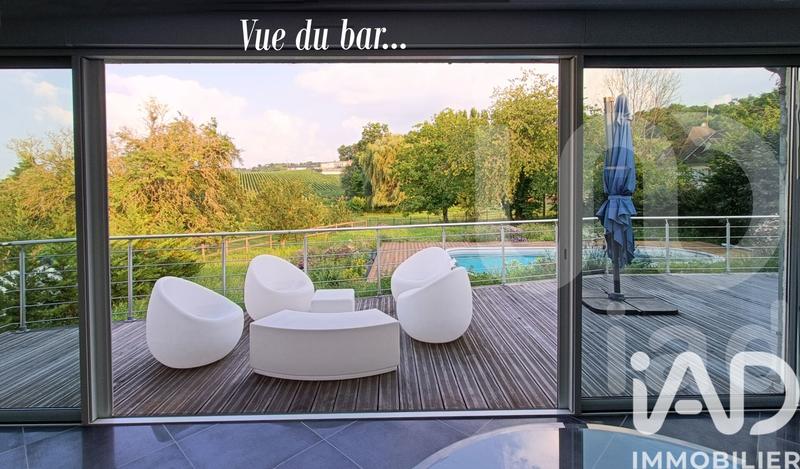 Maison de maîtres - 275 m² - 8 pièces