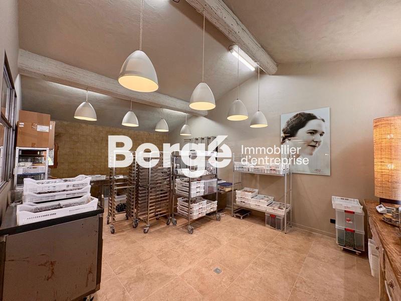 Local commercial - 180 m²