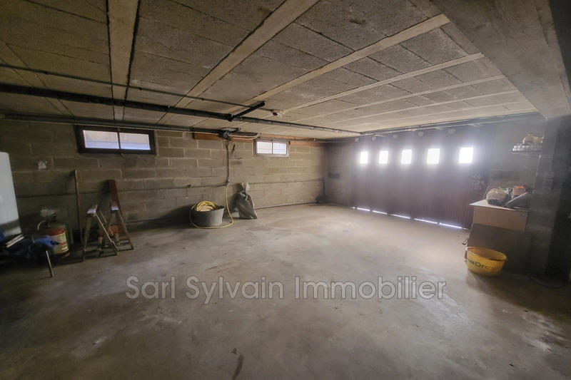 Maison - 178 m² - 7 pièces