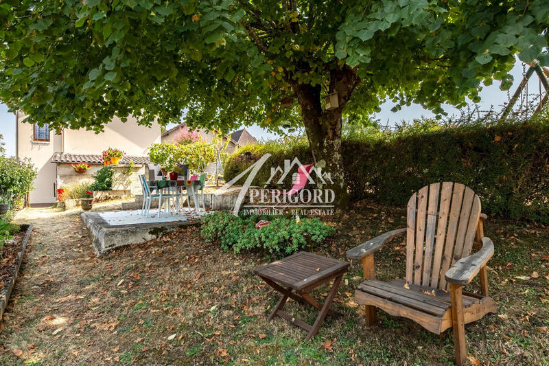 Maison - 96 m² - 5 pièces