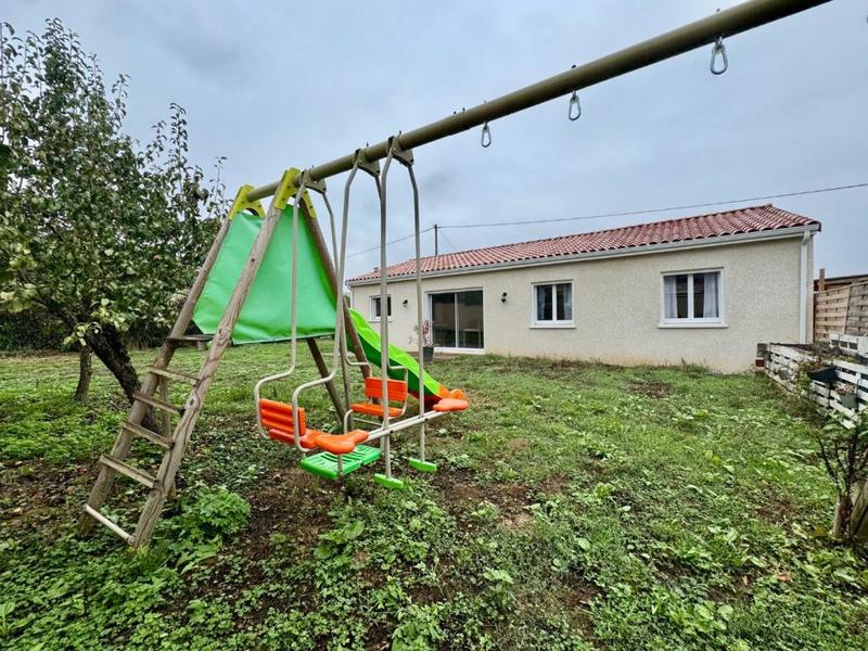 Maison - 83 m² - 4 pièces