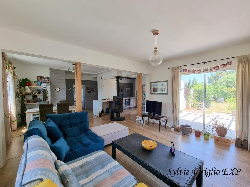 Maison - 123 m² - 6 pièces