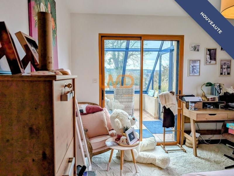 Maison d'architecte - 198 m² - 9 pièces