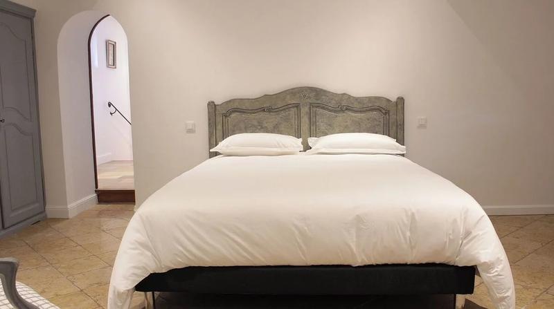 Propriété - 258 m² - 7 pièces