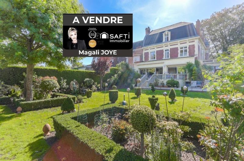 Maison de maîtres - 290 m² - 12 pièces