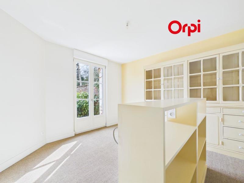 Maison - 162 m² - 7 pièces