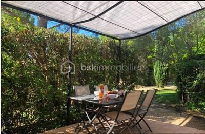 Villa - 455 m² - 28 pièces