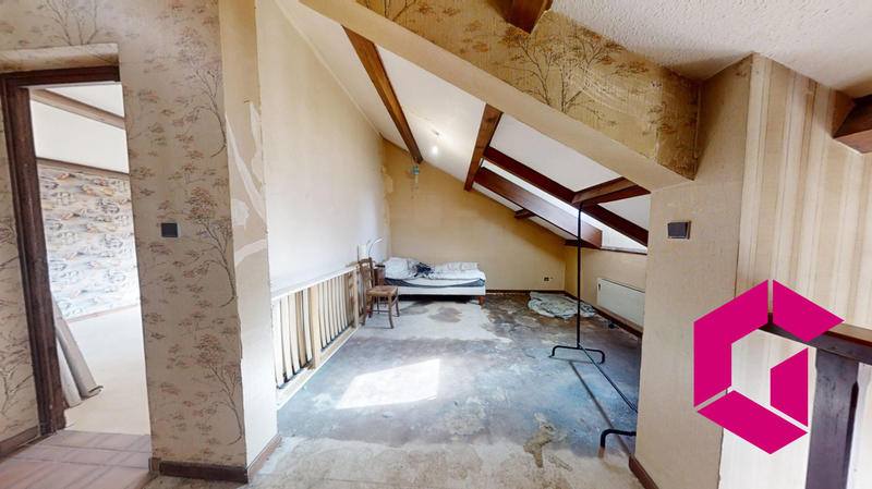 Maison - 143 m² - 7 pièces