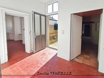Maison de village - 200 m² - 7 pièces