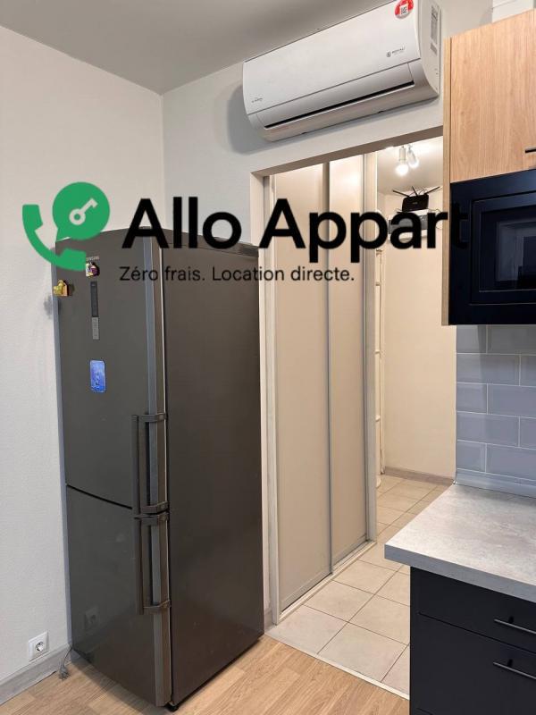 Studio - 25 m² - 1 pièce