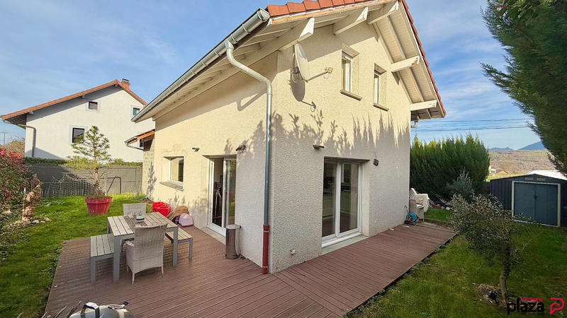 Maison - 112 m² - 4 pièces