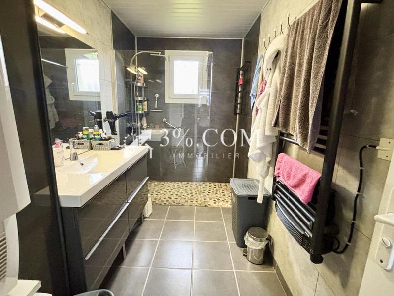 Pavillon - 104 m² - 5 pièces