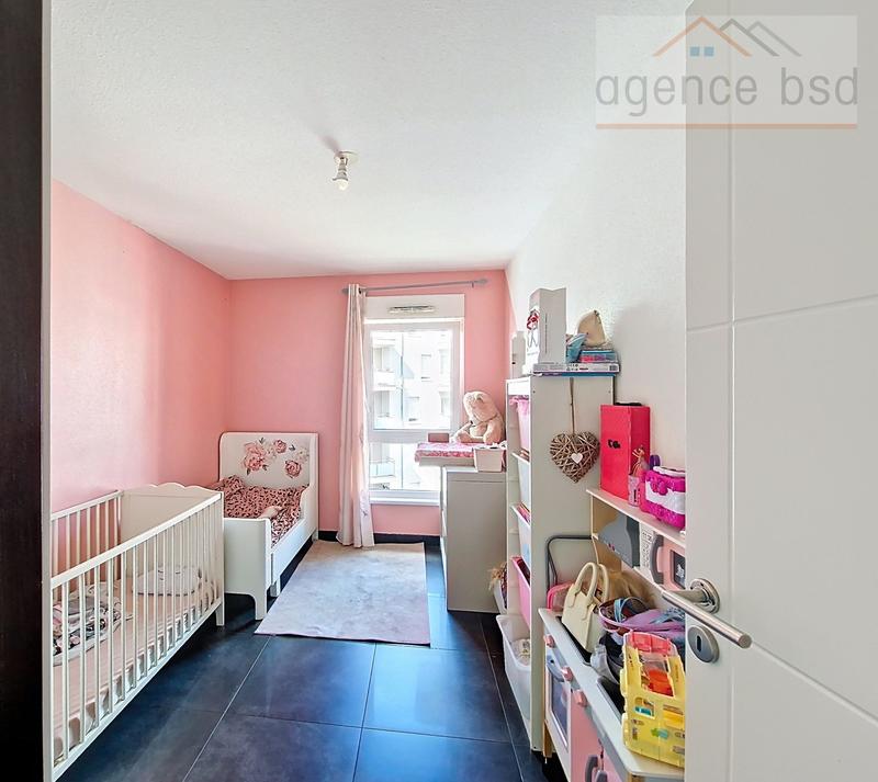 Appartement - 83 m² - 4 pièces