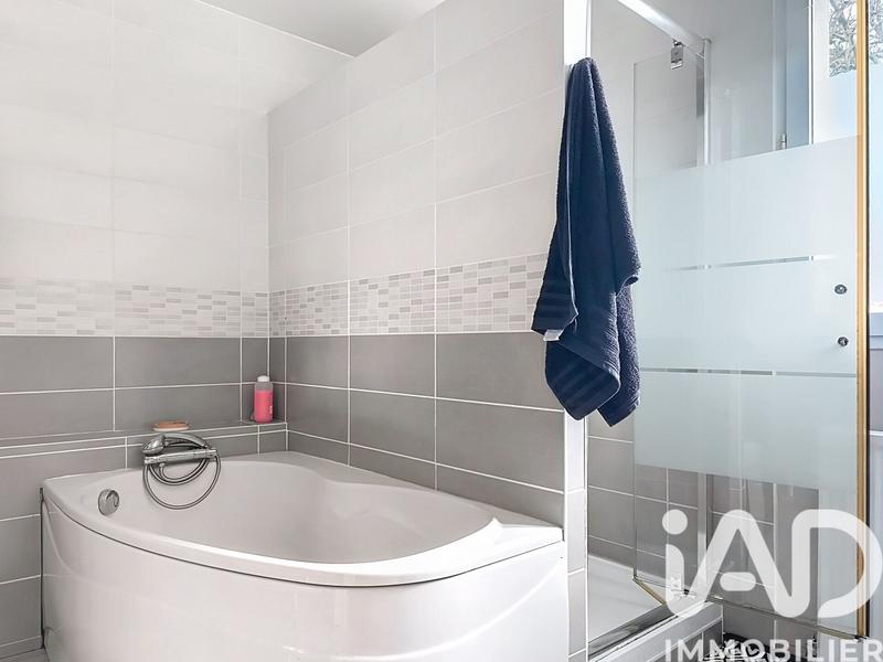 Maison - 119 m² - 5 pièces