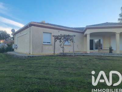 Maison - 140 m² - 5 pièces