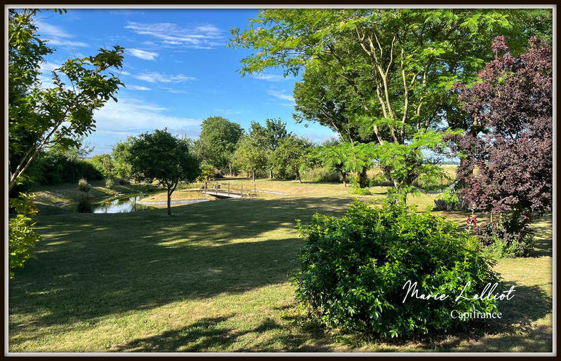 Maison - 188 m² - 8 pièces