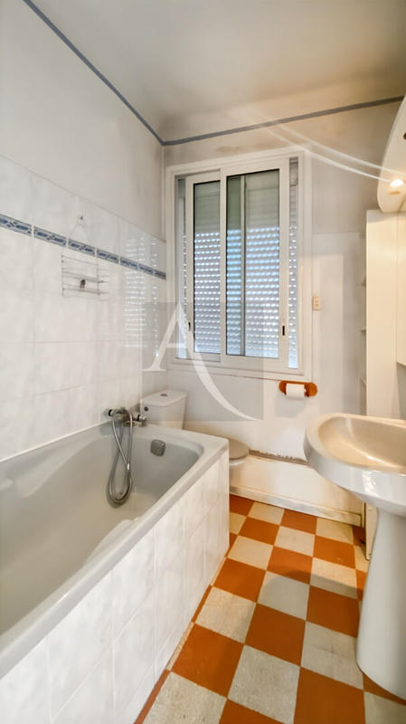 Maison - 139 m² - 7 pièces