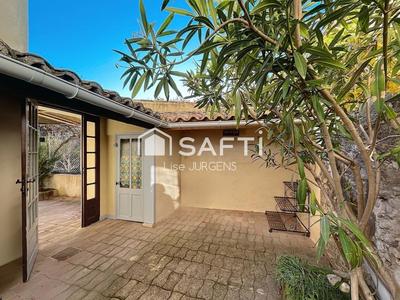 Maison - 140 m² - 7 pièces