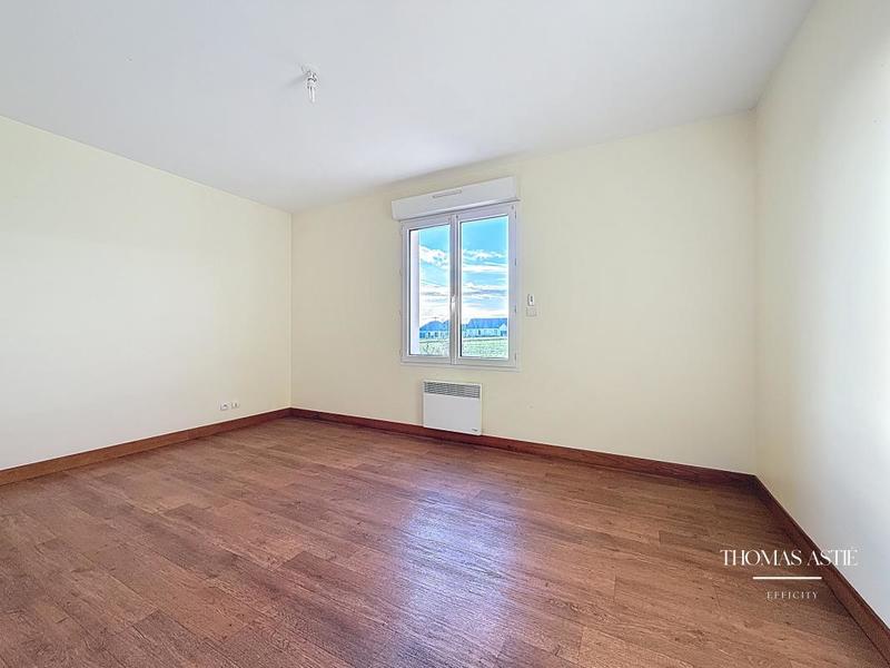 Pavillon - 85 m² - 4 pièces