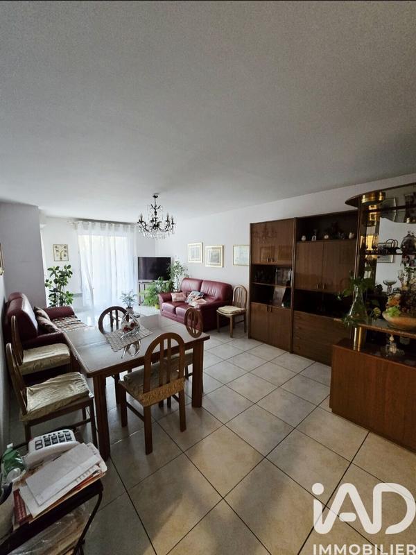 Appartement - 100 m² - 4 pièces