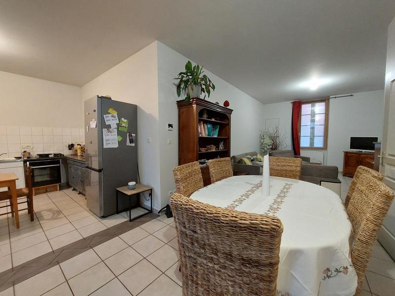 Immeuble - 202 m² - 5 pièces