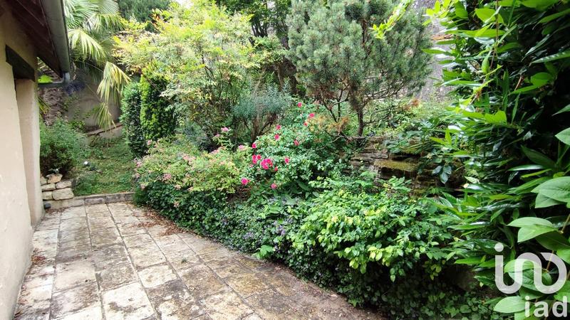 Maison - 188 m² - 9 pièces