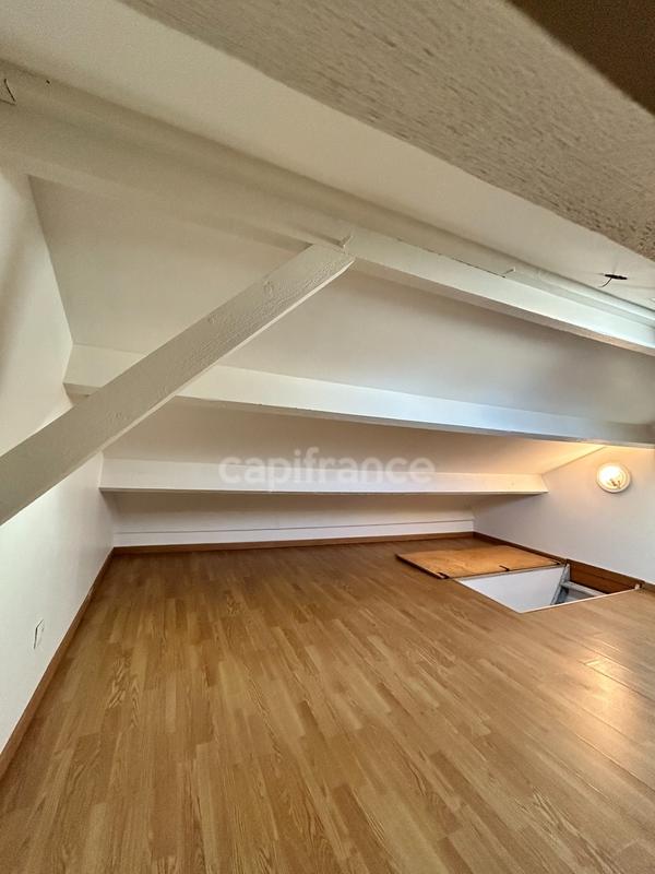 Appartement - 81 m² - 4 pièces