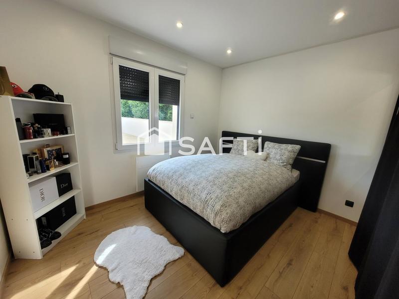 Maison - 108 m² - 4 pièces