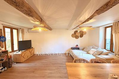 Maison - 80 m² - 5 pièces