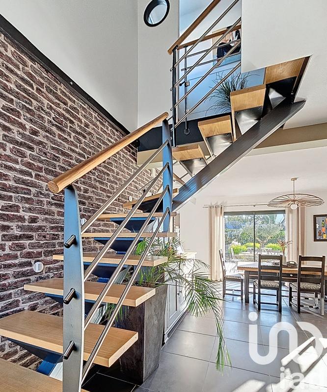 Maison de maîtres - 143 m² - 6 pièces