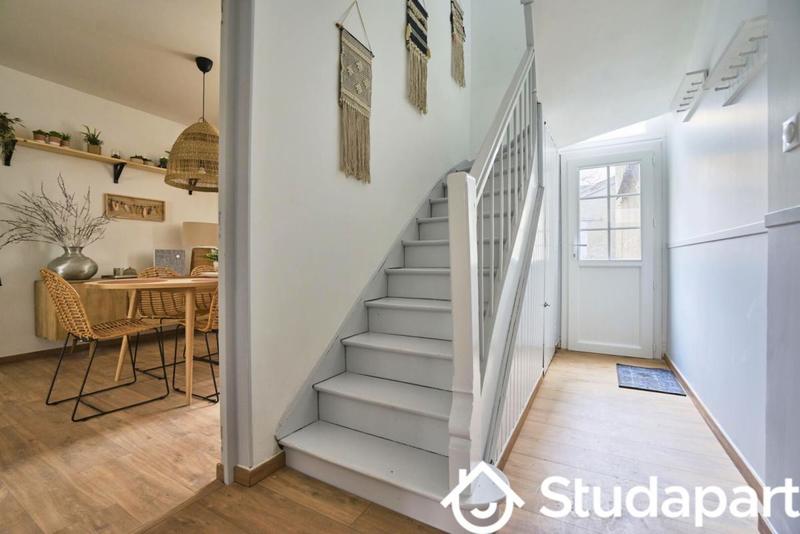 Chambre - 10 m² - 1 pièce