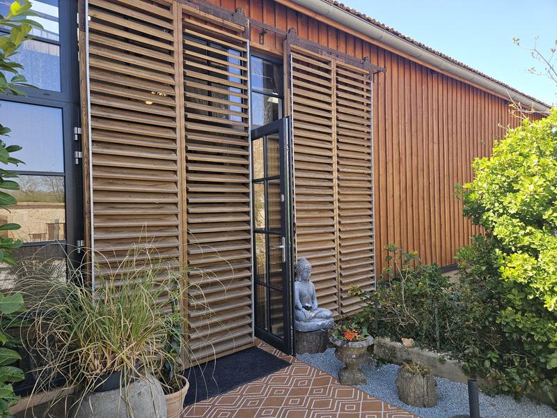 Maison traditionnelle - 275 m² - 8 pièces