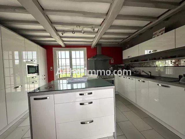 Maison - 193 m² - 5 pièces