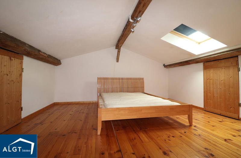 Villa - 328 m² - 12 pièces