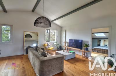 Appartement - 100 m² - 4 pièces