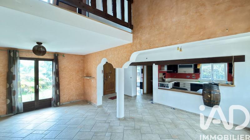 Maison - 107 m² - 5 pièces