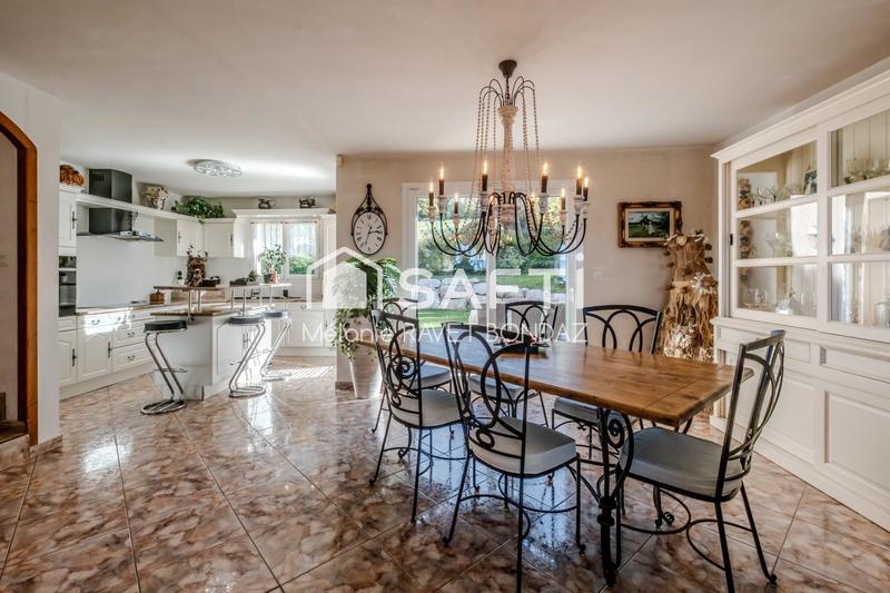 Maison - 120 m² - 5 pièces