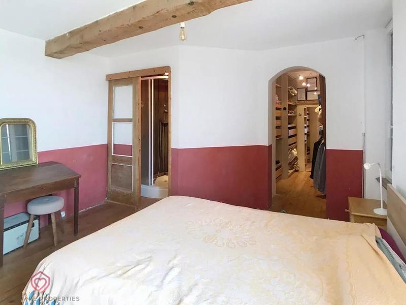 Maison de village - 179 m² - 6 pièces