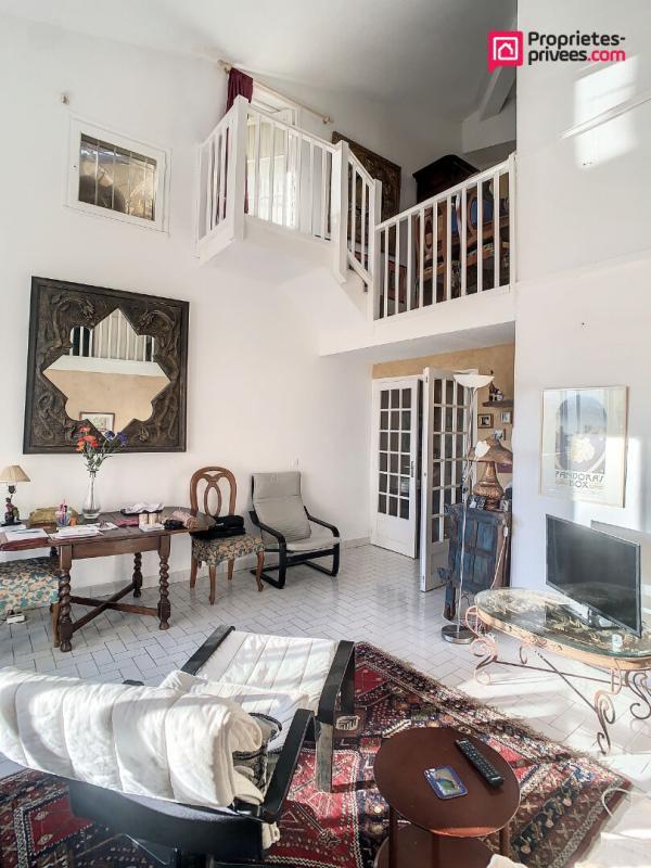 Appartement - 109 m² - 6 pièces