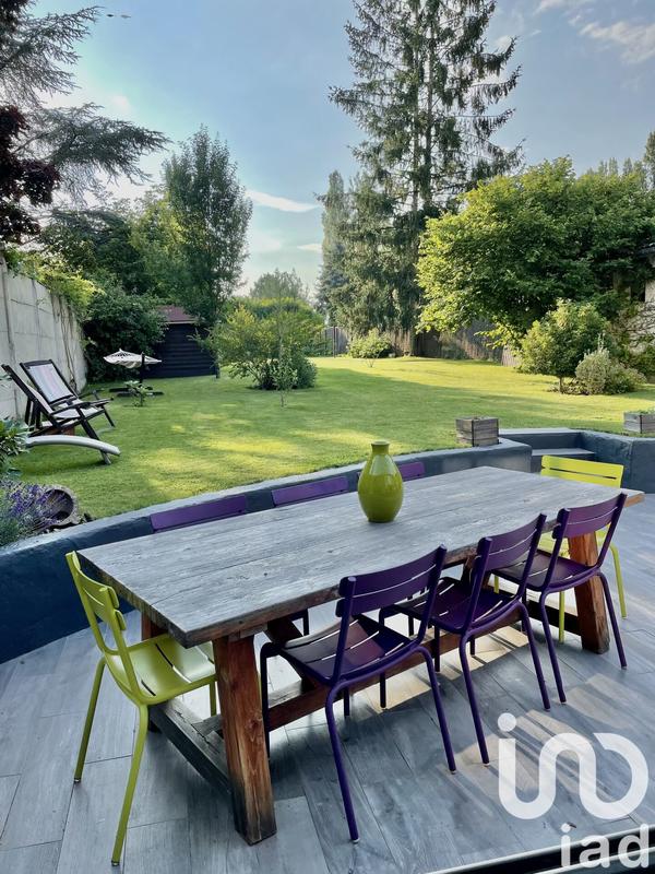 Maison - 248 m² - 7 pièces