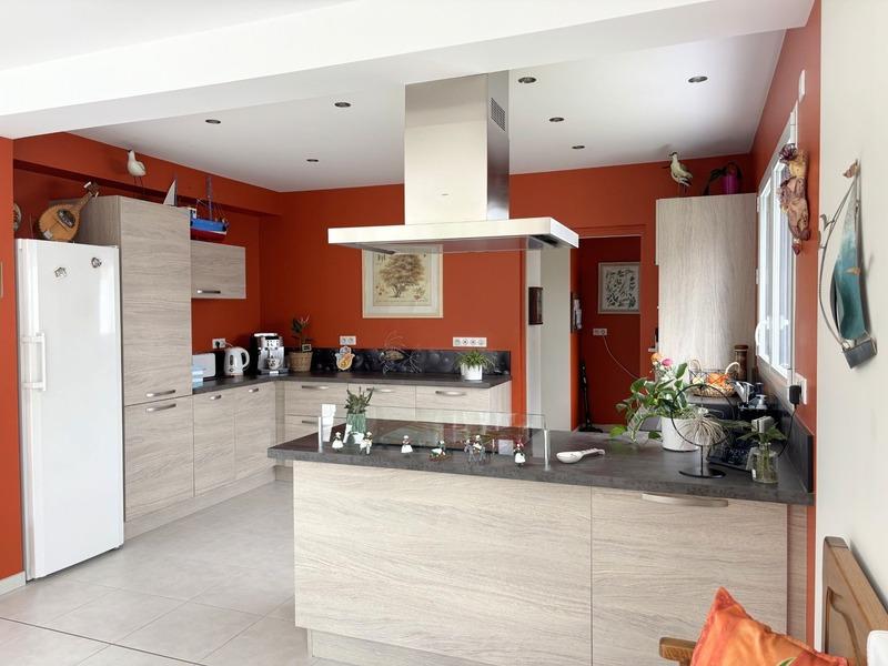 Maison - 190 m² - 7 pièces