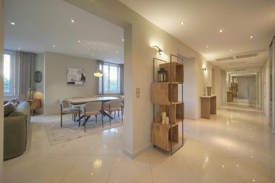 Appartement - 150 m² - 4 pièces