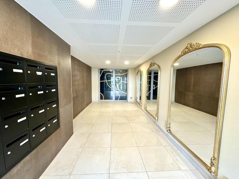 Appartement - 114 m² - 4 pièces