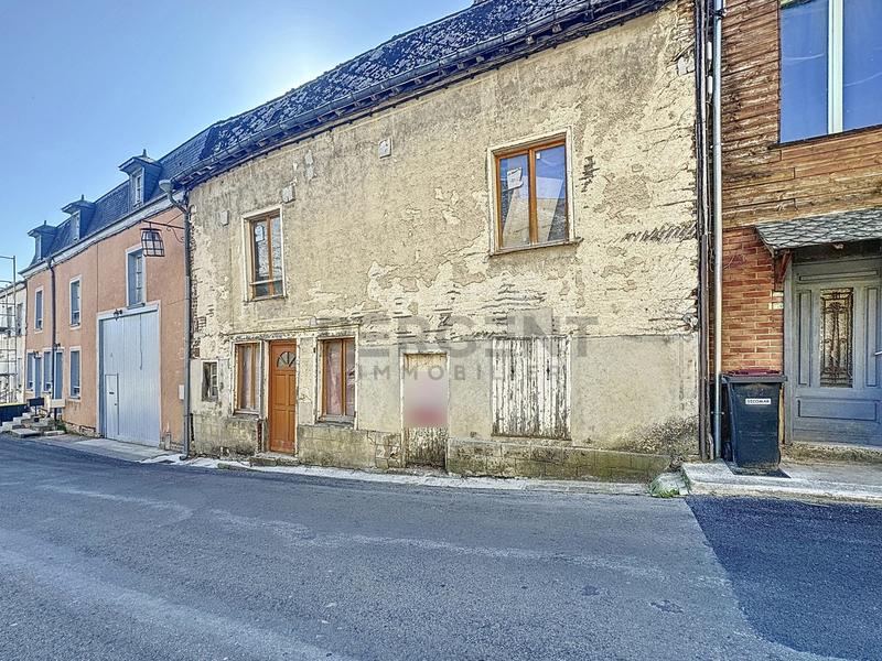 Maison - 225 m² - 6 pièces