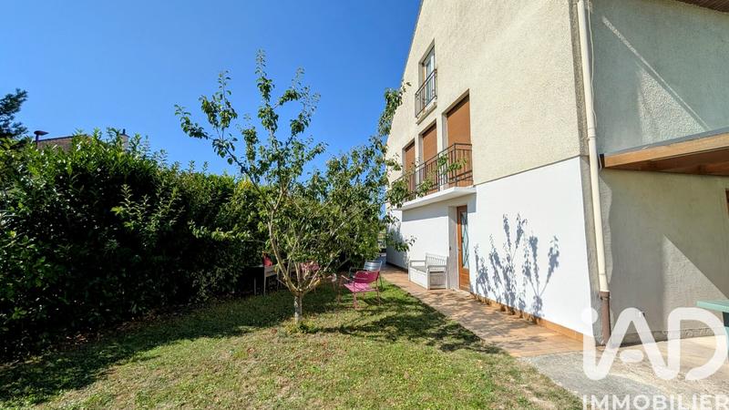 Maison - 199 m² - 7 pièces