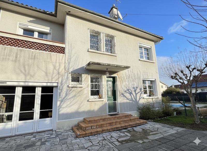 Maison - 135 m² - 6 pièces