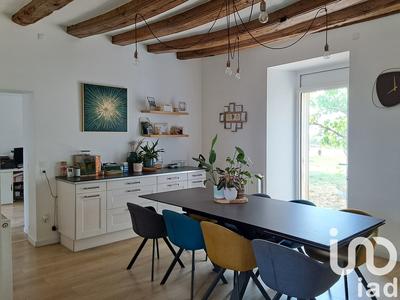 Maison - 140 m² - 4 pièces