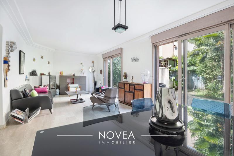 Maison - 154 m² - 9 pièces