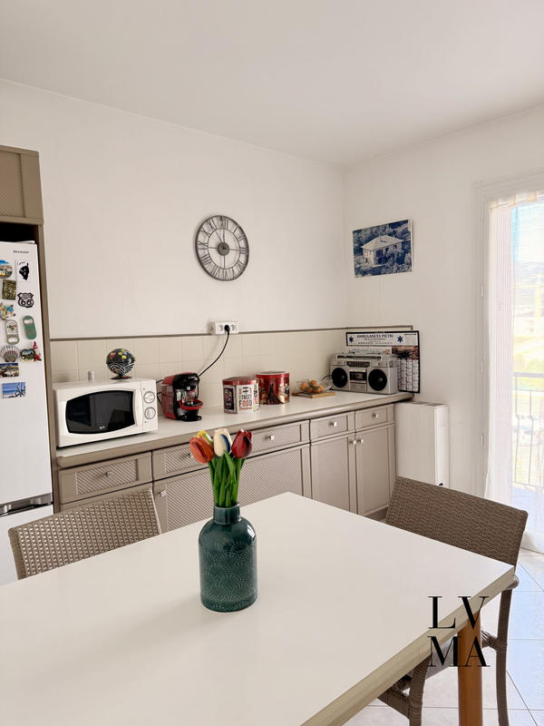 Appartement - 82 m² - 3 pièces