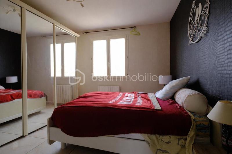 Villa - 193 m² - 8 pièces